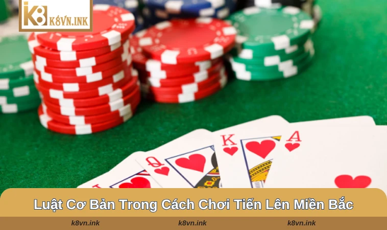 Tiến lên miền Bắc có luật chơi chặt chẽ hơn, và đòi hỏi người chơi phải tuân theo quy tắc.